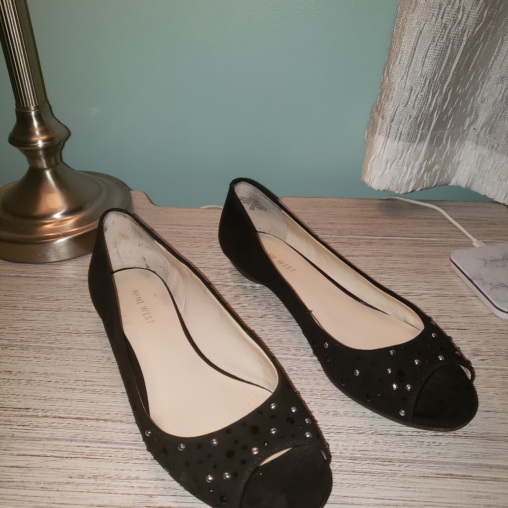 Black suede Nine West flats